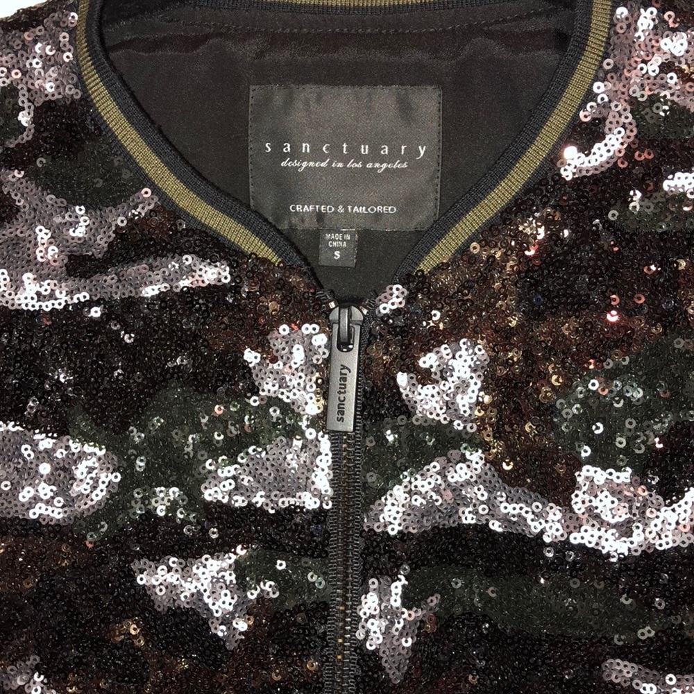 Jacket - Picture 3 of 3